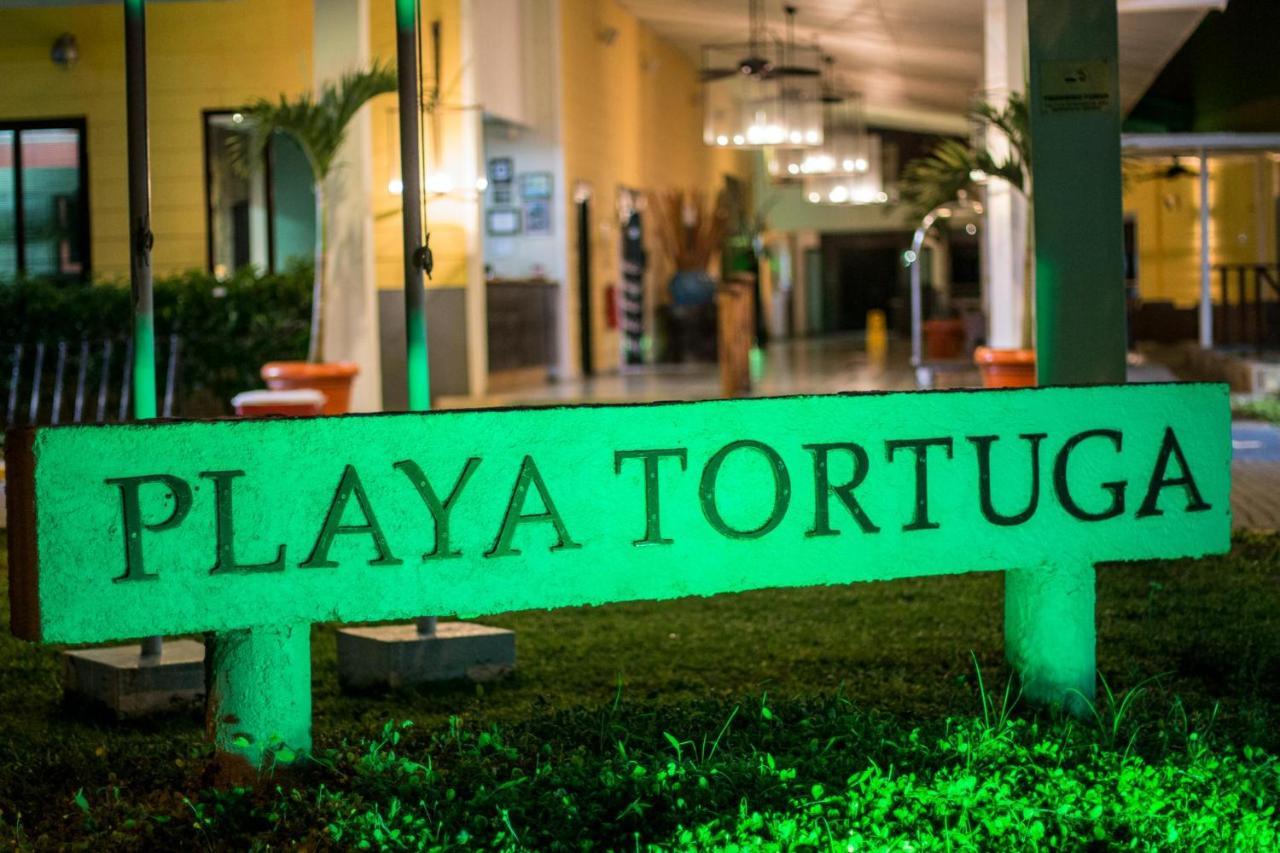 Playa Tortuga Hotel And Beach Resort Бокас-дель-Торо Экстерьер фото