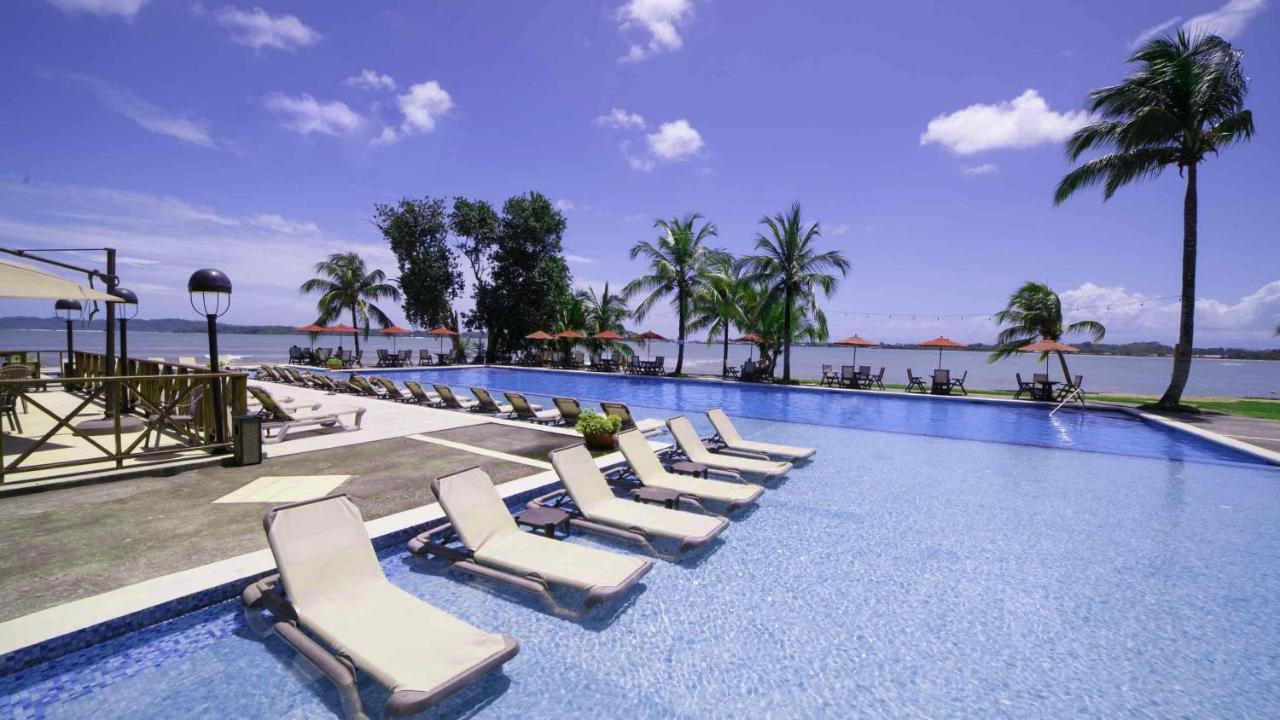 Playa Tortuga Hotel And Beach Resort Бокас-дель-Торо Экстерьер фото
